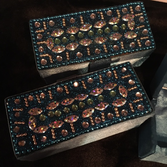 2 Bedazzled trinket boxes - Picture 2 of 9